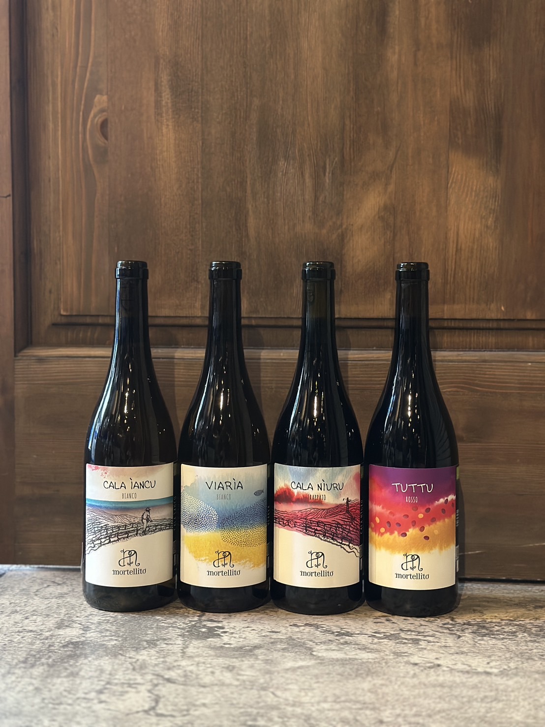 『本来のシチリアらしい海の潮を感じられる伝統ワイン』