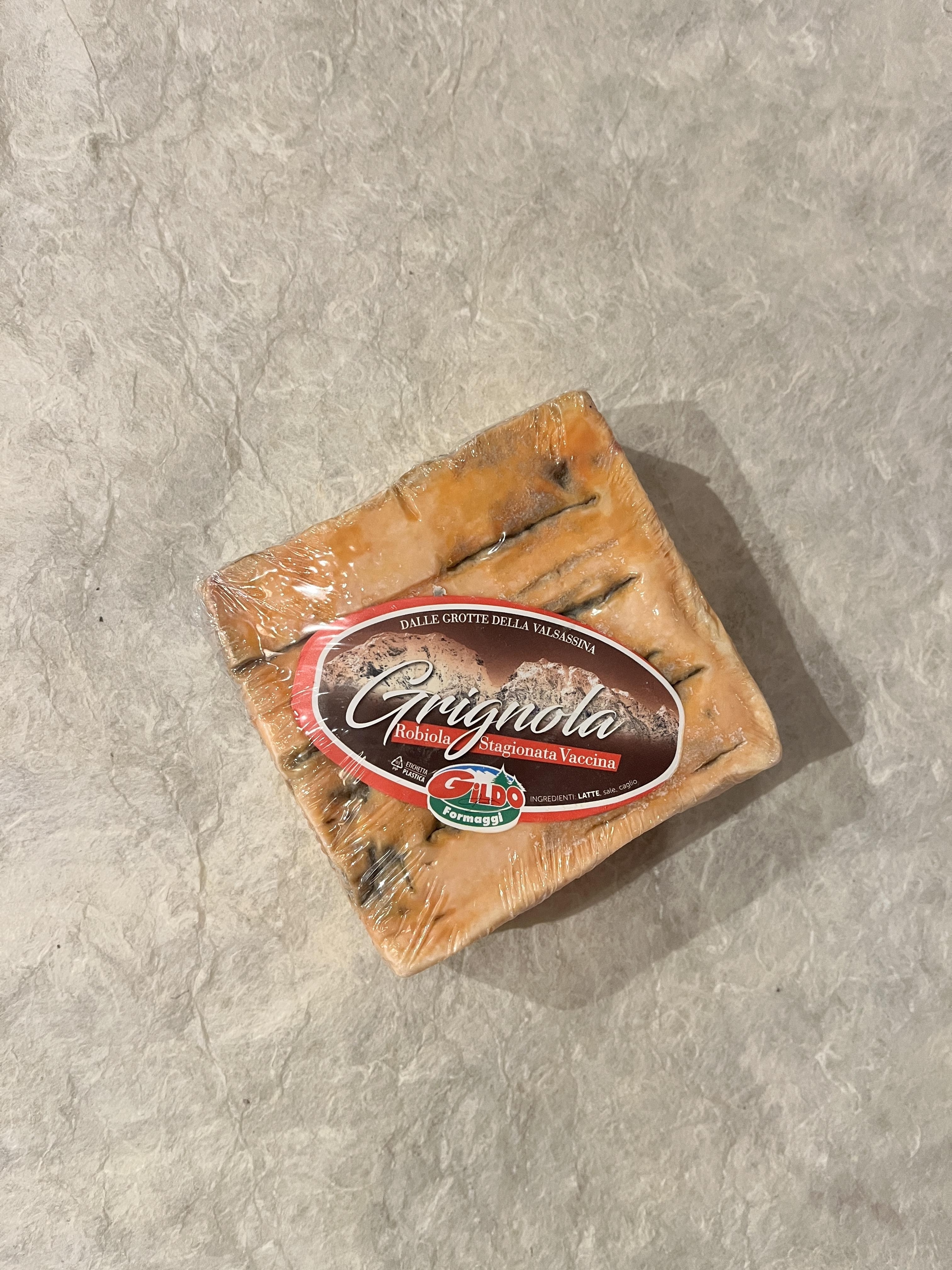 【冷蔵】ｼﾞﾙﾄﾞ･ﾁﾚｰｻﾞ/ｸﾞﾘﾆｮｰﾗ･ﾛﾋﾞｵﾗ熟成