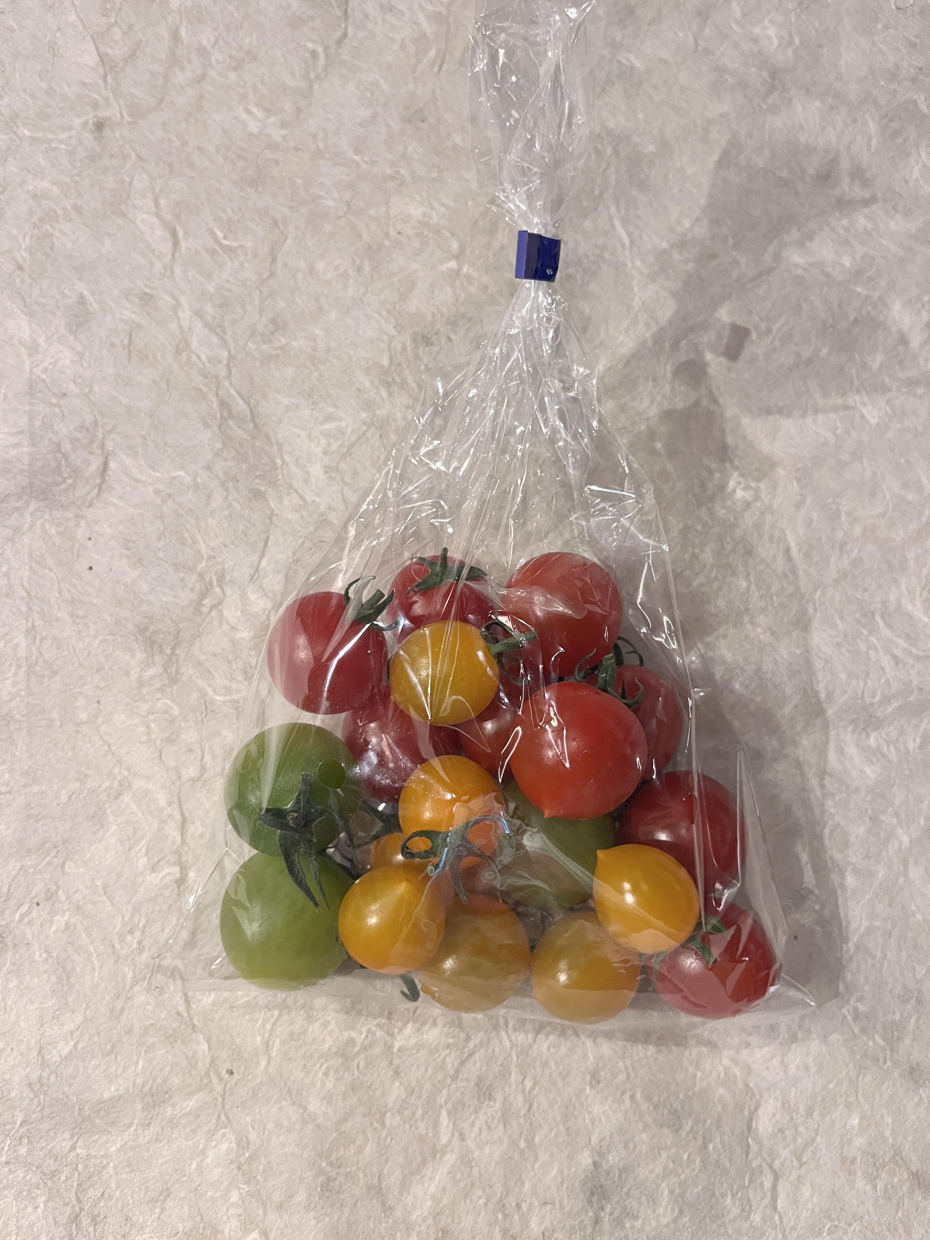 【冷蔵】埼玉/ｶﾗﾌﾙﾐﾆﾄﾏﾄ 180G <予約品>